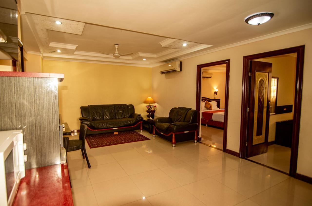 דאר א-סאלאם Urban Rose Hotel & Apartments מראה חיצוני תמונה