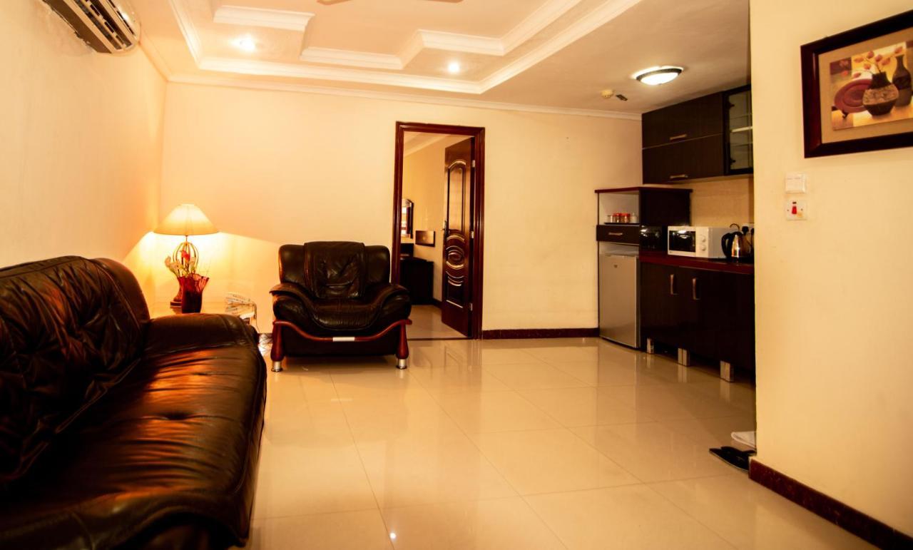 דאר א-סאלאם Urban Rose Hotel & Apartments מראה חיצוני תמונה