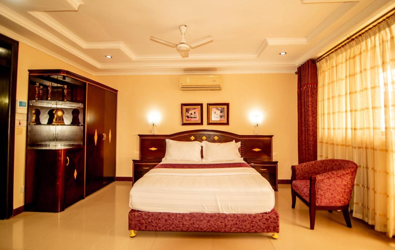 דאר א-סאלאם Urban Rose Hotel & Apartments מראה חיצוני תמונה