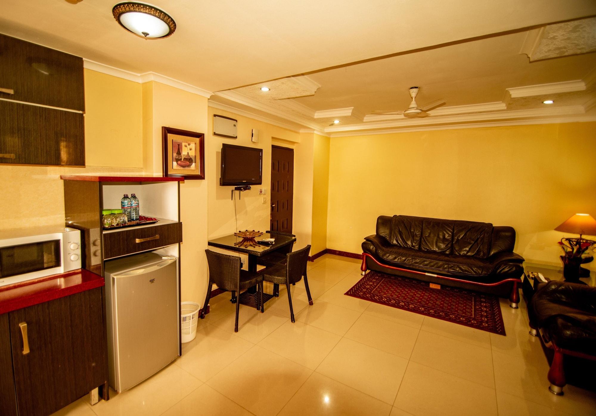 דאר א-סאלאם Urban Rose Hotel & Apartments מראה חיצוני תמונה