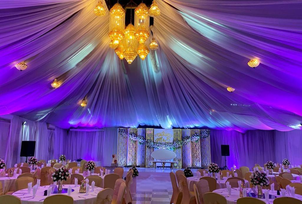 דאר א-סאלאם Urban Rose Hotel & Apartments מראה חיצוני תמונה