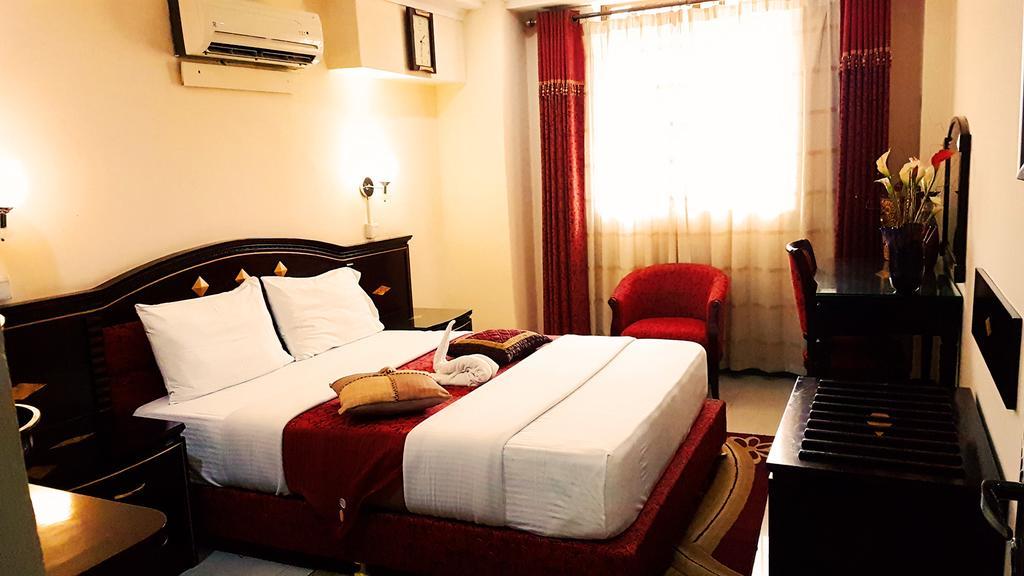 דאר א-סאלאם Urban Rose Hotel & Apartments מראה חיצוני תמונה